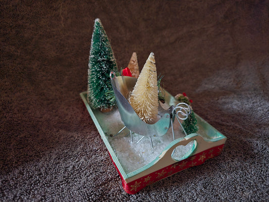 Christmas tray snow display