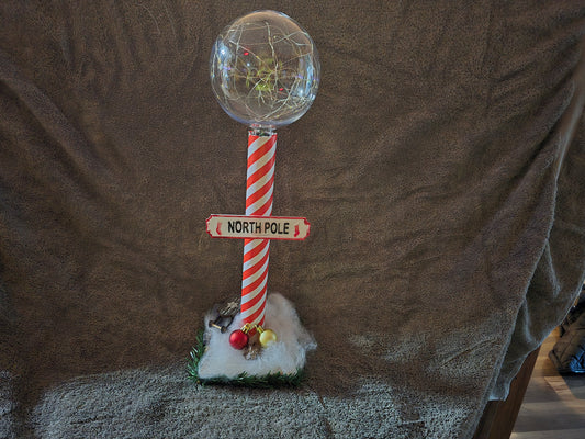 North Pole Light Pole