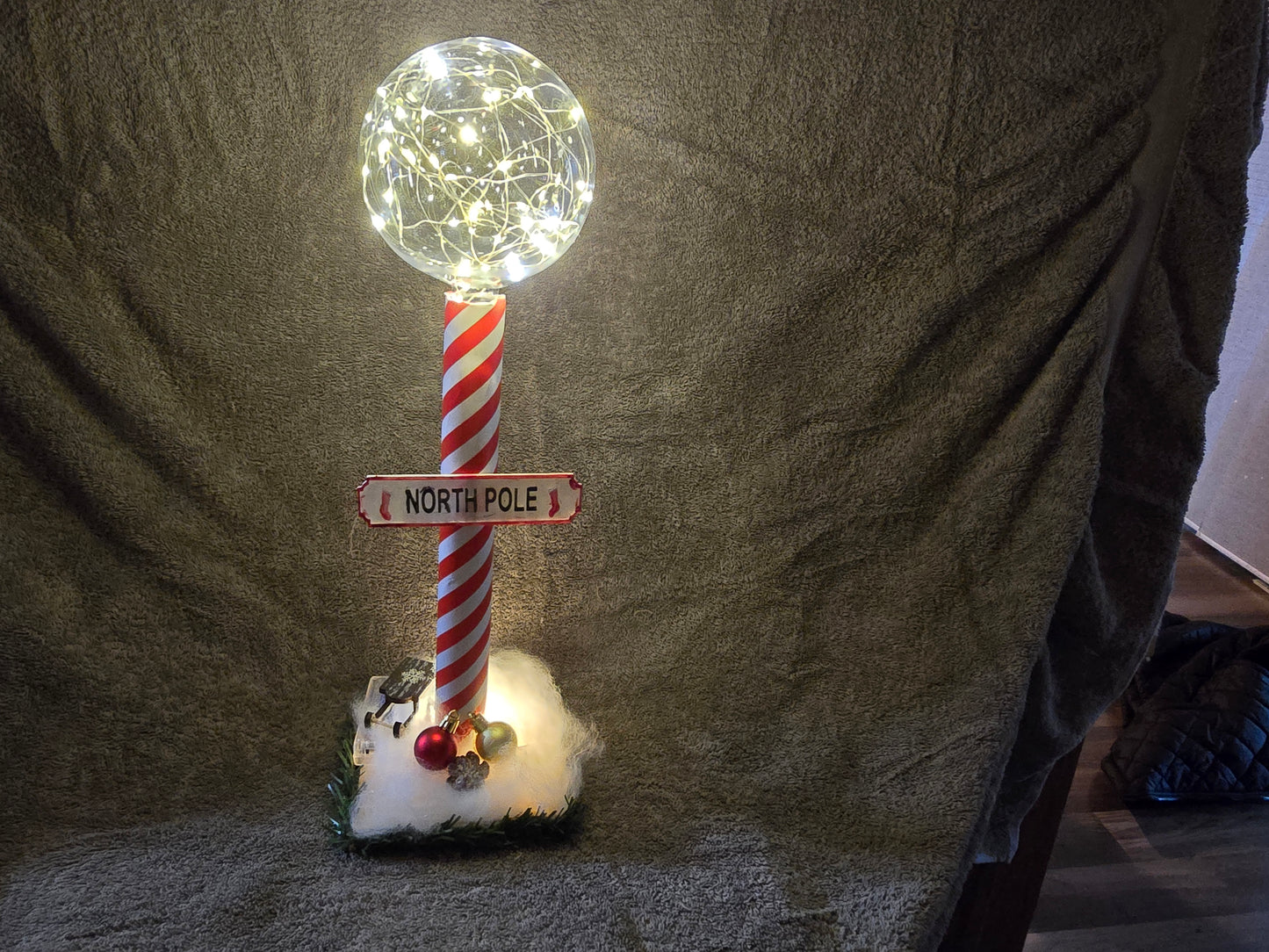 North Pole Light Pole